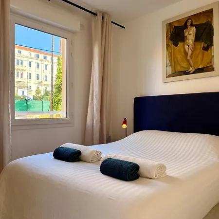 Le Allan By Apirent #balcony #central #wi-fi