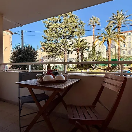 شقة Le Allan By Apirent #balcony #central #wi-fi كان